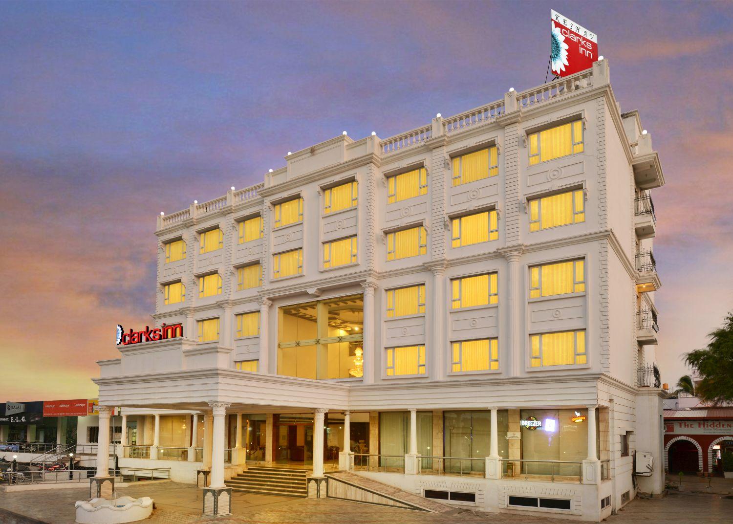 Clarks Inn Nehru Place New Delhi Eksteriør billede